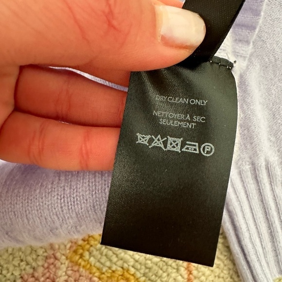 pilcro angie seamed cashmere sweater - Picture 5 of 7